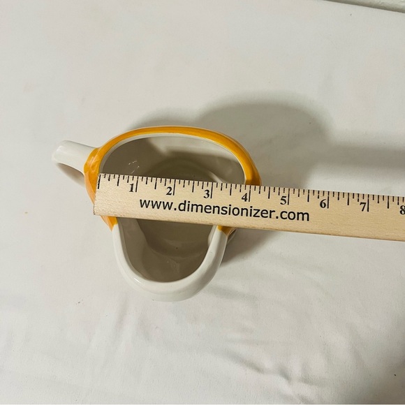 Paladone Pennywise Shaped Mug - IT Horror Movie Drinkware Ceramic Scary Spooky - Picture 3 of 5